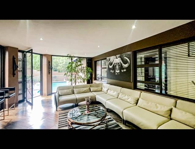 4 BEDROOM HOUSE FOR SALE IN MEYERSDAL ESTATE